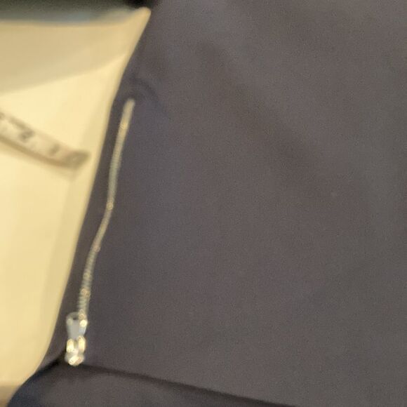 J brand blue scuba, top with side, zippers size medium - Picture 5 of 8
